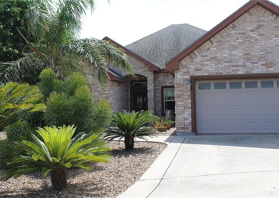 1st image of 3208 Country Club Dr N