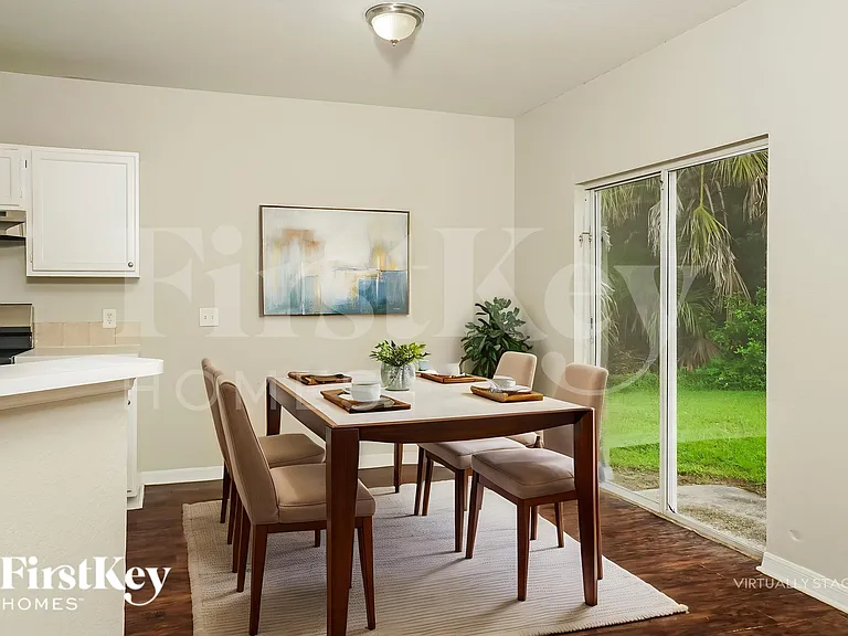 4220 S Cranberry Blvd — Photo 7