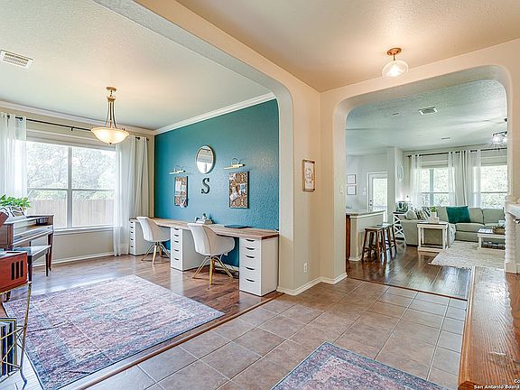 5th image of 3216 Soledad Ln