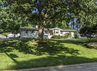 4013 Spruce Dr, Raleigh, NC 27612