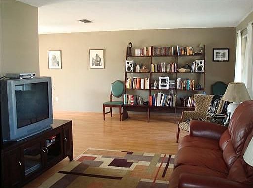 2nd image of 9610 NW 20th Pl