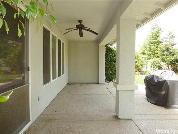 4th image of 2310 Swainson Ln