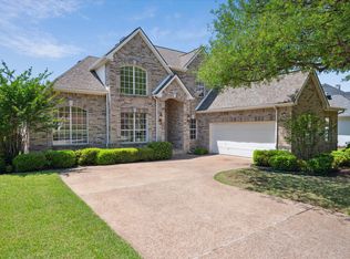 1912 Shumard Oak Ln, Irving, TX 75063