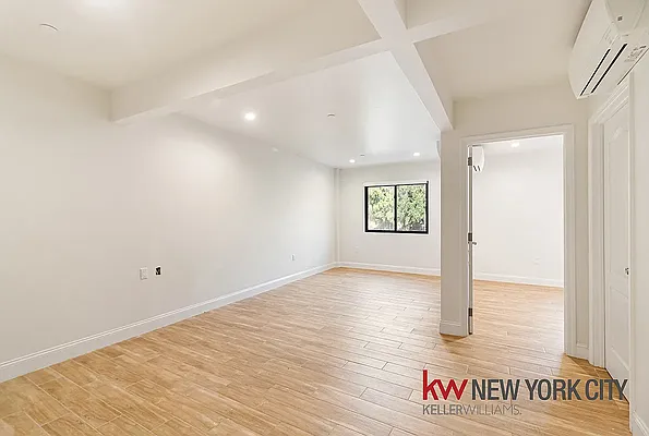 Rented by Keller Williams NYC | media 19