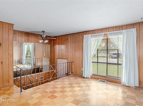 3rd image of 3436 Gorton Rd