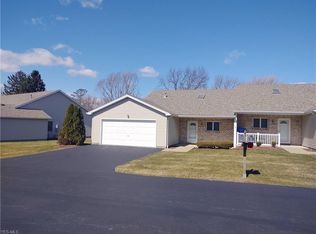 507 Wilcox Rd APT A, Austintown, OH 44515