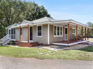 1638 Curtis Rd, Canton, GA 30115