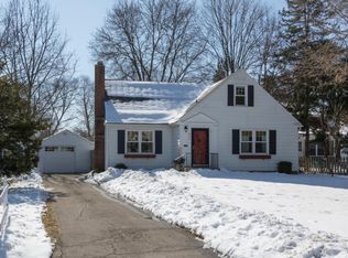 832-10 1/2 St SW, Rochester, MN 55902