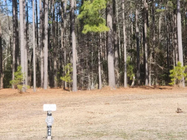 64 W Burton Farm Drive, Minnesott Beach, NC 28510