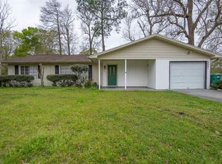 2401 23rd St, Orange, TX 77630