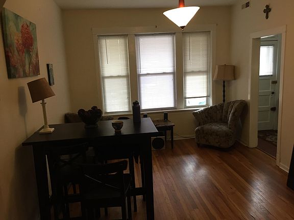 3rd image of 3625 N Keeler Ave #1S