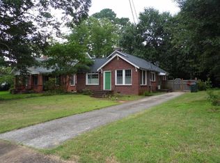 506 S Townville St, Seneca, SC 29678