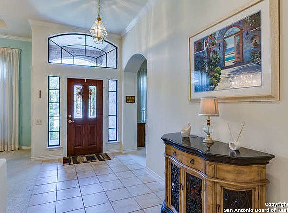 2nd image of 18114 Veranda Ln