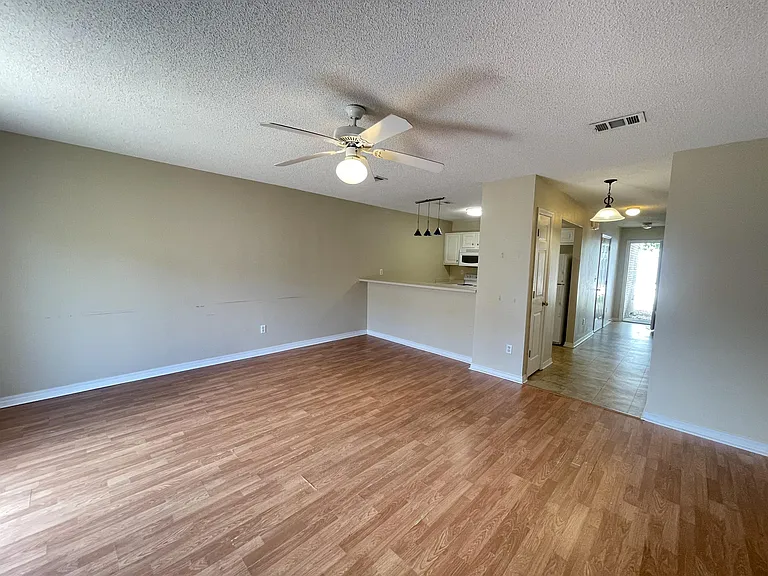 495 Keystone Rd — Photo 12