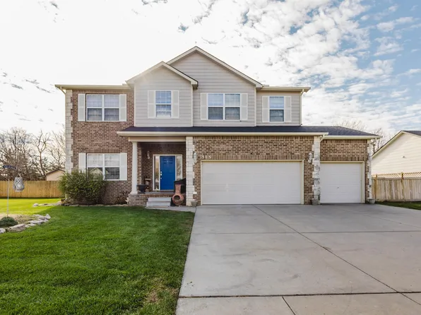 305 W Autumn Blaze Cir, Goddard, KS 67052