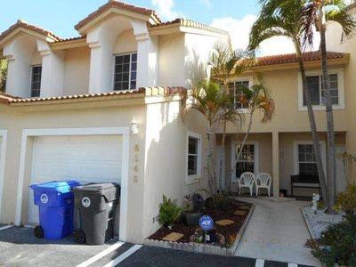 8143 Southgate Blvd, North Lauderdale, FL, 33068