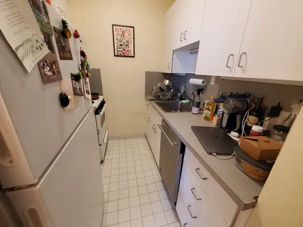 1748 Beacon St APT 4, Brookline, MA 02445