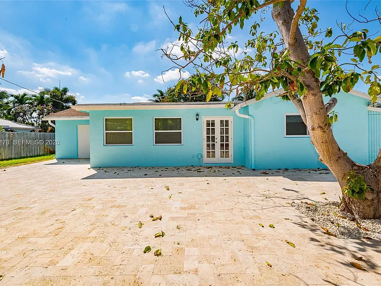 505 Heron Dr — Photo 8