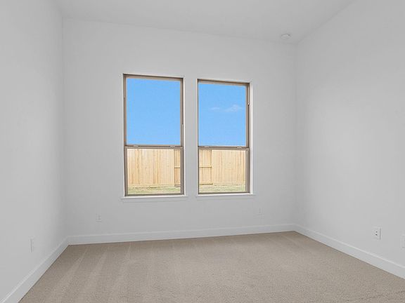 4th image of 2914 Sunrise Field Ln