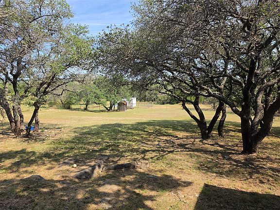 4th image of 1717 County Road 318