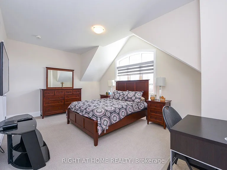 5167 Symphony Ct — Photo 23