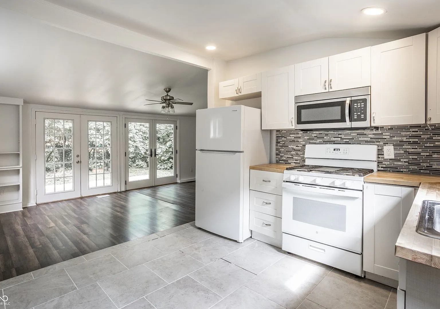5108 Sunny Meade Ln - $2,800.00/mo. — Photo 4