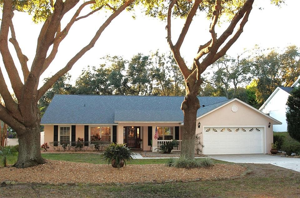 1st image of 10328 Carlson Cir