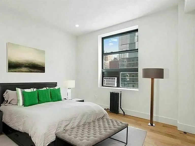 144 E 24th St #4-C — Photo 3