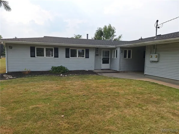 221 Beckwith Ave, Niagara Falls, NY 14304