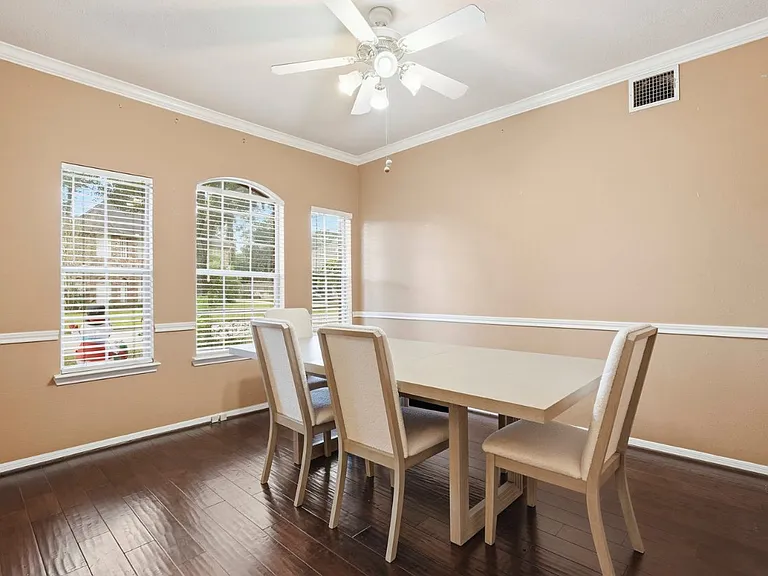 7903 Palmer Place Ln — Photo 4
