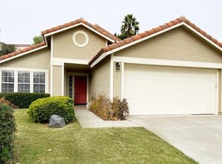2105 Shadetree Ln, Escondido, CA 92029