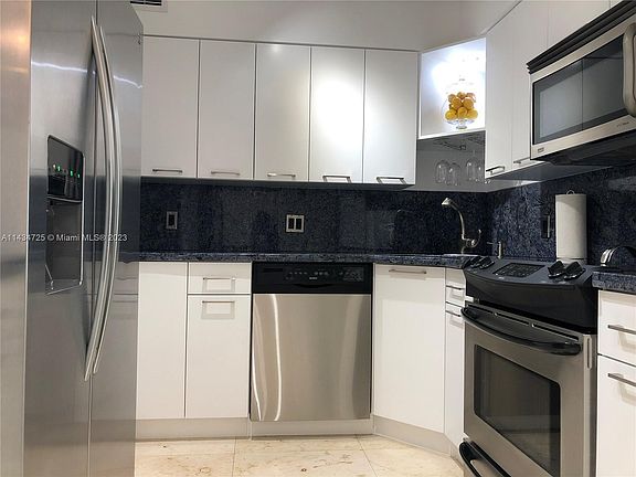 4th image of 5151 Collins Ave APT 825