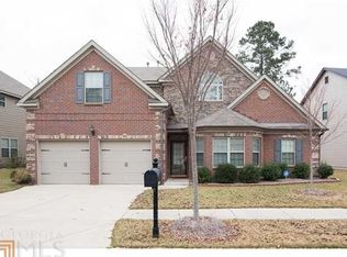 8025 Snapwell Dr, Fairburn, GA 30213