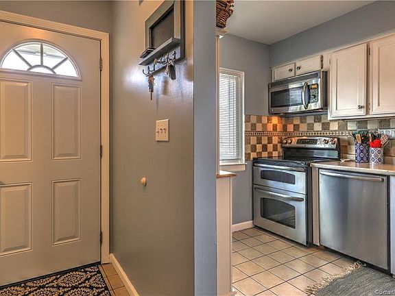 2nd image of 247 Monticello Dr #247