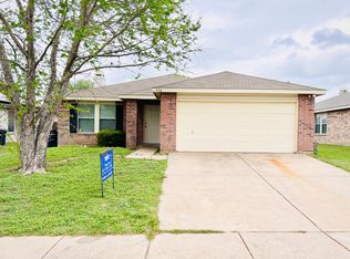 536 Merton Ct, Crowley, TX 76036