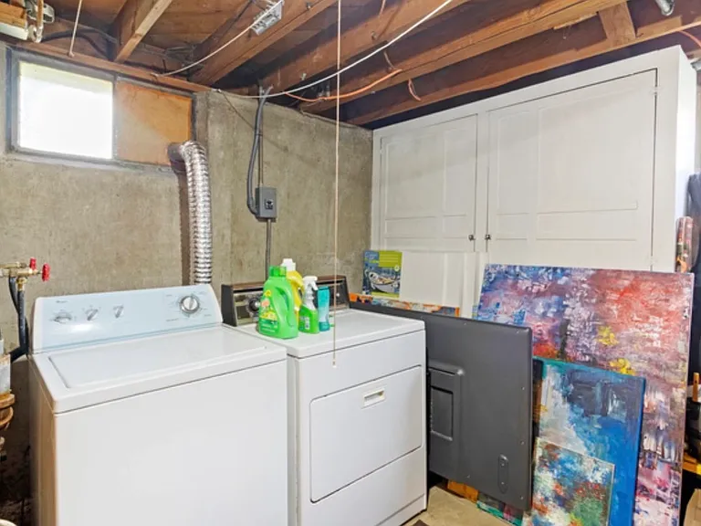 2872 S Imperial St — Photo 13