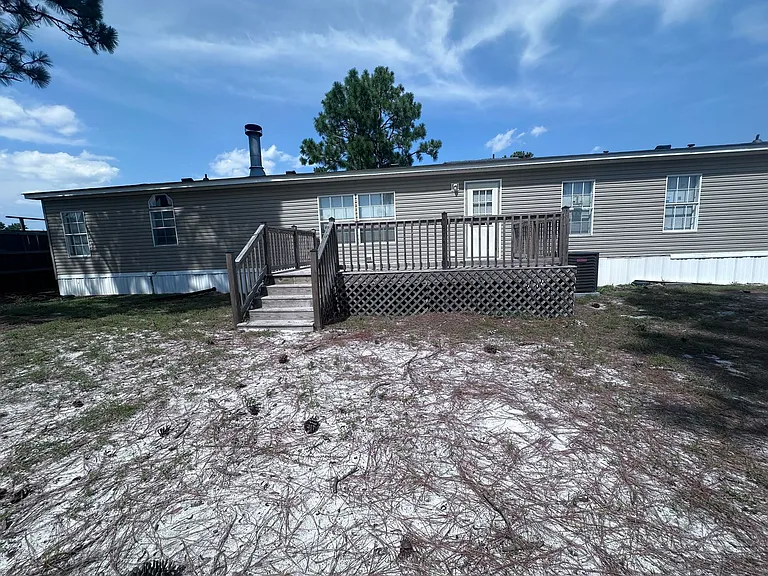 239 Castlebury Ln — Photo 18