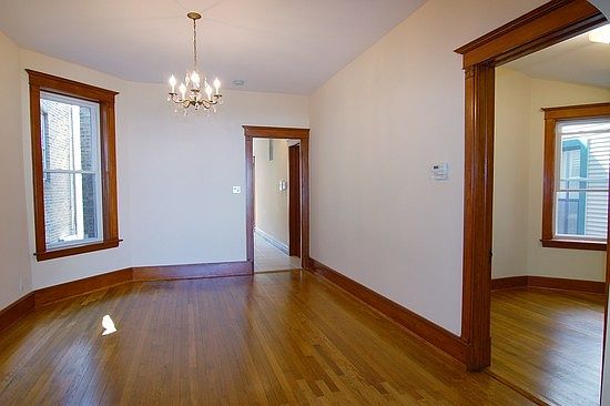 3rd image of 1652 N Richmond St #2