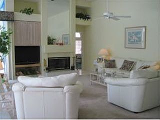 3rd image of 401 Lanternback Island Dr