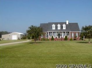 6208 Ernest Taylor Rd, Ayden, NC 28513