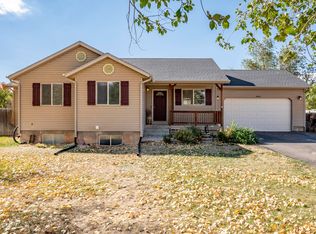 3845 N Arabian Way, Enoch, UT 84721