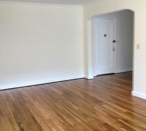 3rd image of 1 Town House Pl APT 1R