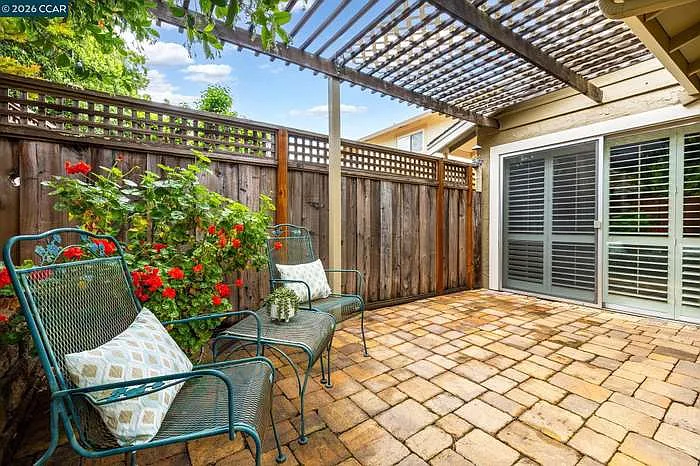 2095 Robb Rd — Photo 17