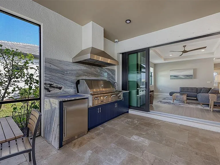 7675 Summerland Cv — Photo 39
