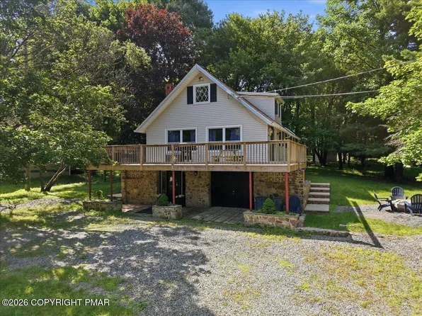306 Mountain Rd, Mountain Rd, PA 18210