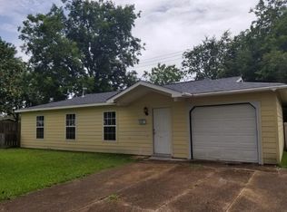 2202 Pickerton Dr, Deer Park, TX 77536