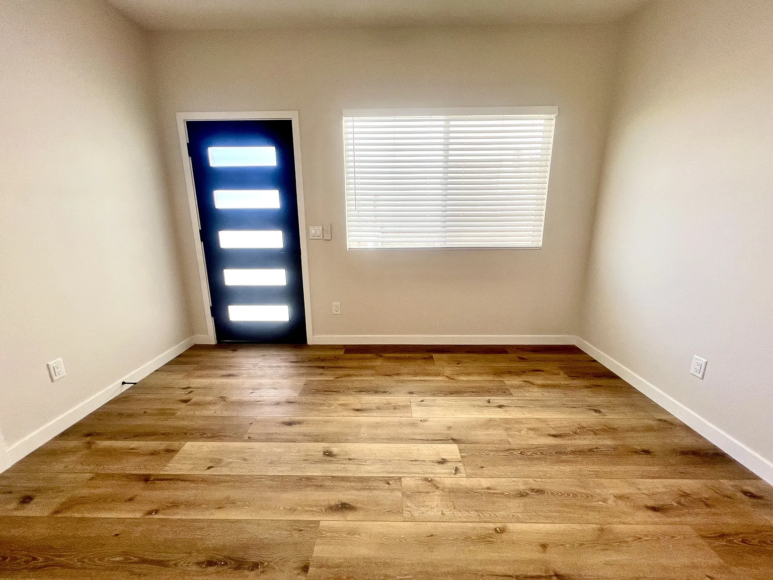 3315 Clairemont Mesa Blvd — Photo 4