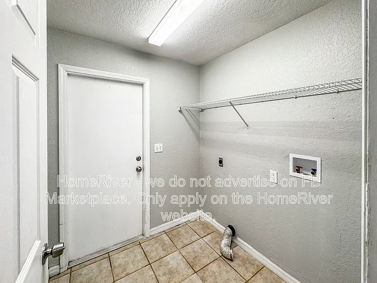 6033 Flora Ter — Photo 10