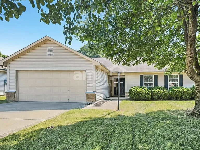 7315 Cordova Dr — Photo 1