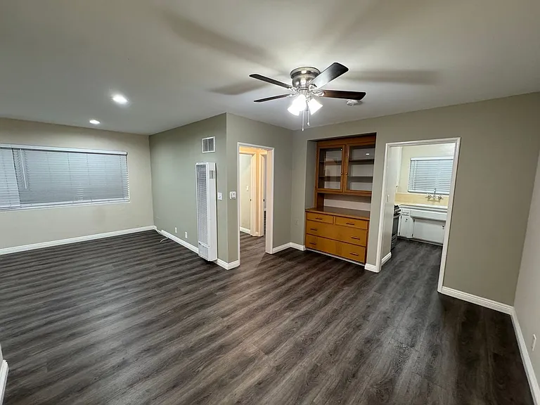 341 N. Stoneman Ave. — Photo 3